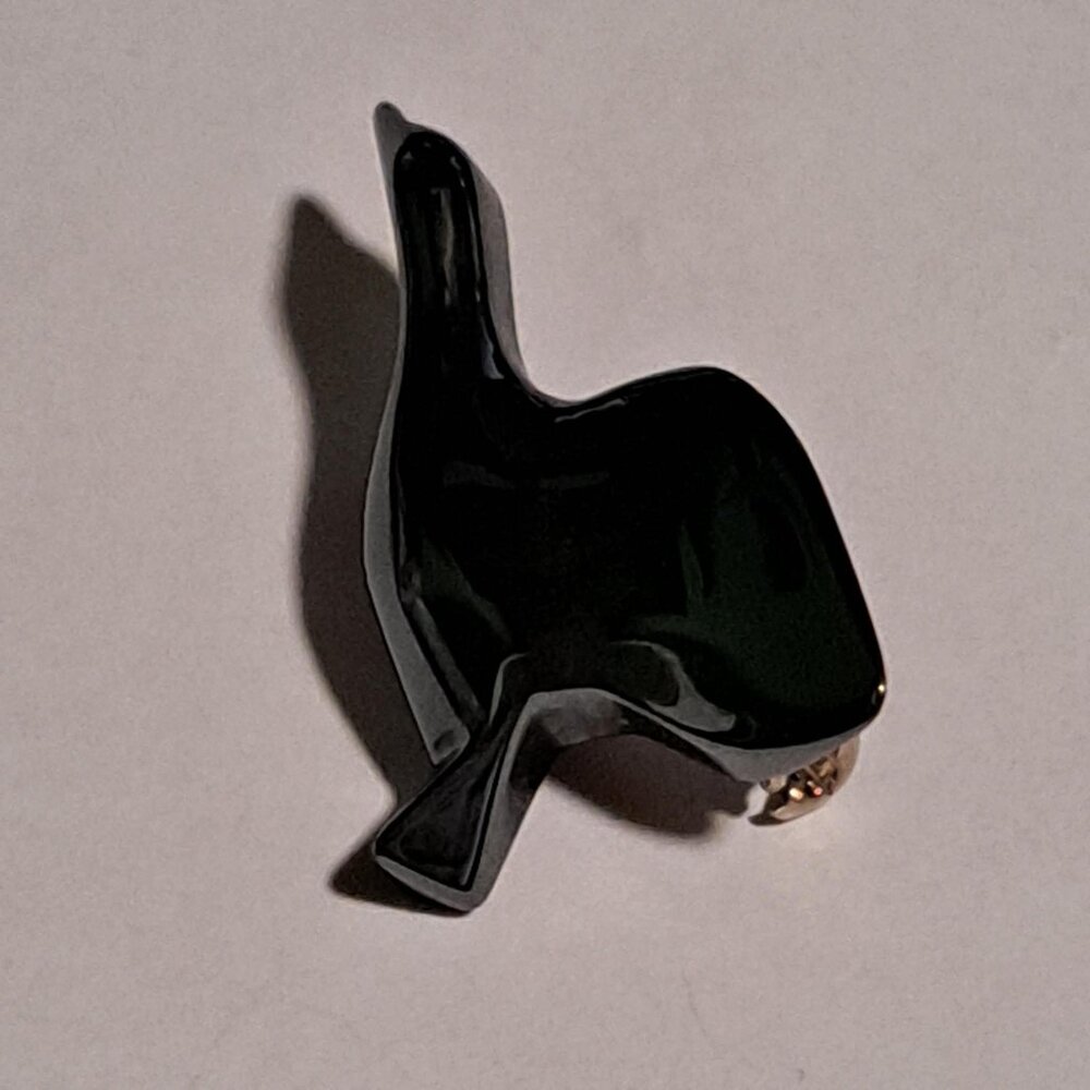 bird in flight brooch in shiny black / gun metal color - Picture 2 of 6